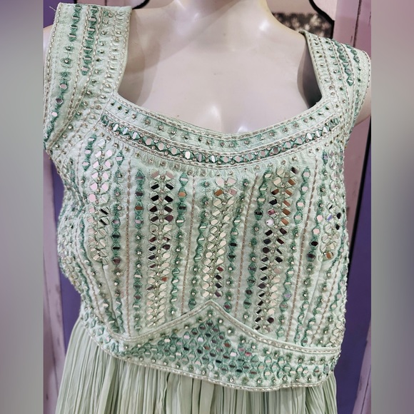 Trending embroidered crop top,crinkled skirt with can can n shrug, a party wear - Picture 3 of 14